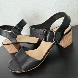 EUC Paul Green Low Block Heel Black Leather Sandals